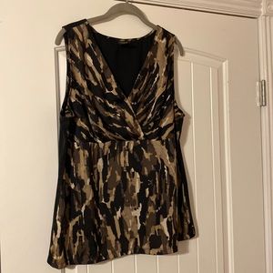 XL brown black sleeveless top great for layering